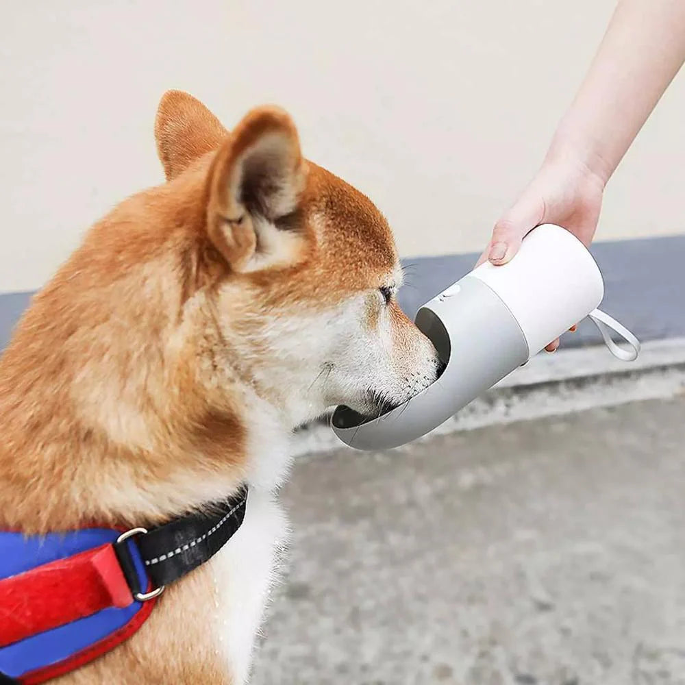 Portable Pet Water Bottle – 270ml Splash-Proof Rocket Cup with One-Key Lock | BPA-Free ABS